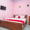 Отель RedDoorz Syariah near Batu Night Spectacular 3, фото 6