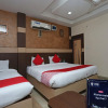 Отель OYO Flagship 12177 Hotel Crystal Inn, фото 6