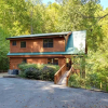 Отель Stonebrook Lodge - Four Bedroom Cabin, фото 1