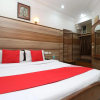 Отель Oyo Flagship Vivek International Hotel, фото 1