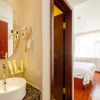 Отель GreenTree Inn Liaoning Jinzhou Railway Station Express Hotel, фото 10