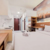 Отель Cozy Living And Comfy Studio Sky House Bsd Apartment, фото 1