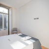 Отель Liiiving in Porto-mouzinho Residence Apartment 3F, фото 6