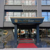 Отель The Alpfine Hotel, фото 1
