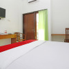 Отель RedDoorz @ Turangga Sari, фото 22