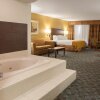 Отель Holiday Inn Express Hotel & Suites Canton, an IHG Hotel, фото 10