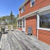 Отель Peaceful Chilmark Farmhouse by Menemsha Beach в Менемше