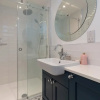 Отель Stunning 2BD in the Heart of Cheltenham, фото 9