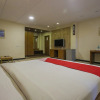 Отель Oyo 27859 Agi Dynasty Suites, фото 15