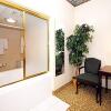 Отель Comfort Suites Bethlehem Near Lehigh University and LVI Airport, фото 38