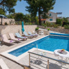 Отель Nice Home in Maslinica With Outdoor Swimming Pool, Wifi and 4 Bedrooms, фото 16