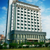 Отель Yaling Hotel, фото 1