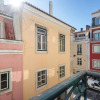 Отель Perfect 1 bed in Chiado with AIRCON, фото 1