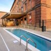 Отель New Listing! Chic 1865 W/ Rooftop Deck 2 Bedroom Condo в Нэшвилле