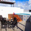 Отель Private Roof Pool, 3 Br for 8 sleeps, fully equipped!!, фото 12