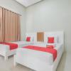 Отель RedDoorz Resort Syariah @ Idelansia Homestay Ciater, фото 2