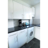 Отель Newly Renovated 1 Bedroom Flat - Sleeps 4, фото 2