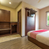 Отель OYO 12360 Hotel Eco Stay, фото 21