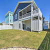 Отель Bright Coastal Abode With Porch & Beach Access!, фото 18