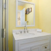 Отель Nantucket Rainbow Cottages 20B Studio, фото 3