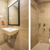 Отель Oyo Townhouse 444 Heera Holiday Inn, фото 8