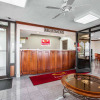 Отель Econo Lodge, фото 2
