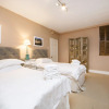 Отель Palace Place Mansions - Elegant English Home in Kensington for Large Families, фото 2