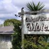 Отель Oakura Beach Motel, фото 1