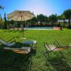 Отель Villa with Spacious Garden, Swimming Pool, Hot Tub, Tennis Court near Cortona, фото 10