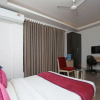 Отель Oyo 10028 Lotus Panache, фото 2