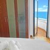 Отель 180° Seaview Apt. Right on Famous Beach Promenade, фото 10