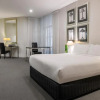 Отель Oaks Melbourne on Collins Suites, фото 5