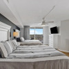 Отель Yacht Club Villas #2-705 3 Bedroom Condo by RedAwning, фото 3