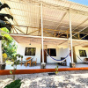 Отель Don Jons Lodge -Surf & Yoga, фото 42