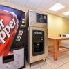 Отель Express Inn & Suites, фото 4