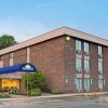 Отель Days Inn by Wyndham East Windsor/Hightstown, фото 20