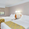 Отель Casa Bella Inn & Suites, фото 9