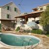 Отель Villa Bonaca with private pool just few steps from the sea, фото 18