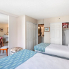 Отель 21st Floor Condo With View of Ko'olau Mountains and the Ala Wai Canal by Koko Resort Vacation Rental, фото 6