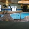 Отель Canway Inn & Suites, фото 12