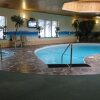 Отель Canway Inn & Suites, фото 15