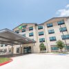 Отель Holiday Inn Express & Suites-Dripping Springs - Austin Area, an IHG Hotel, фото 20