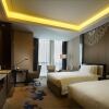 Отель Grand Skylight International Hotel, фото 6