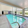 Отель Modern 1Br W Pool, Spa And Rooftop Deck 1 Bedroom Condo в Сиэтле