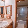 Отель Spacious 3 Br Plaza Unit With Washer/dryer 3 Bedroom Condo - No Cleaning Fee! by RedAwning, фото 7