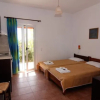 Отель Voukelari Rooms, фото 1