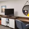 Отель Hampton Inn & Suites Phoenix Downtown, фото 3