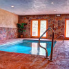 Отель Skinny Dippin Apartment 1, фото 9