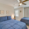 Отель Luxe Aberdeen Townhome w/ Deck + Golf Course Views, фото 2