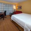 Отель Courtyard by Marriott Winston-Salem Hanes Mall, фото 6